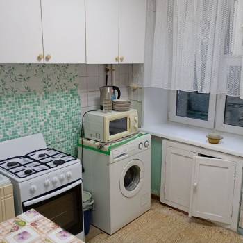 Сдается 1-комнатная квартира, 32 м²