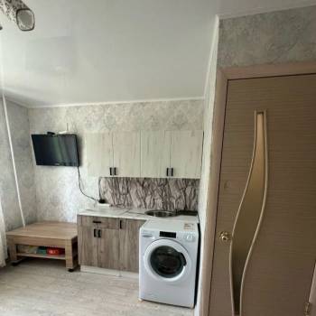 Продается 1-комнатная квартира, 14 м²