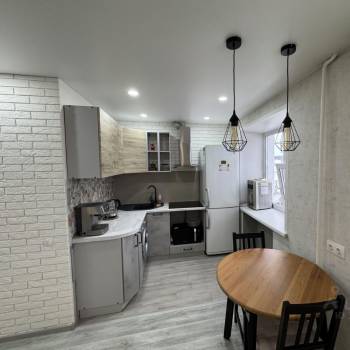Сдается 2-х комнатная квартира, 42 м²
