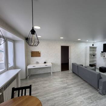 Сдается 2-х комнатная квартира, 42 м²