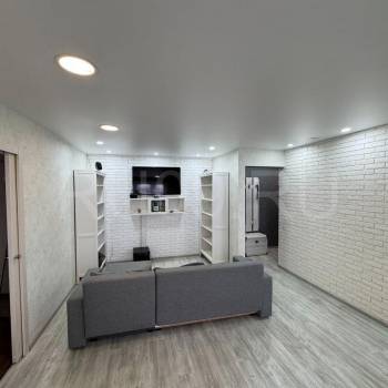 Сдается 2-х комнатная квартира, 42 м²