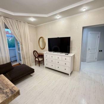 Сдается 2-х комнатная квартира, 81 м²