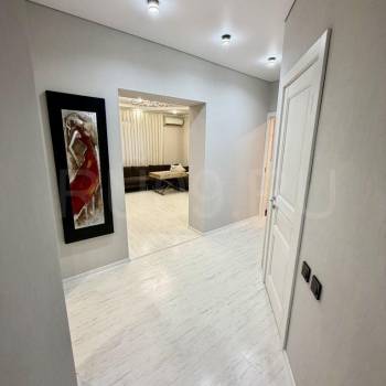 Сдается 2-х комнатная квартира, 81 м²
