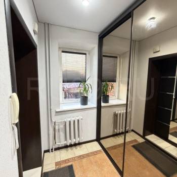Сдается 2-х комнатная квартира, 81 м²