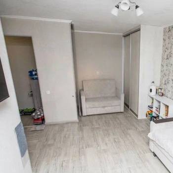 Продается 1-комнатная квартира, 29,6 м²