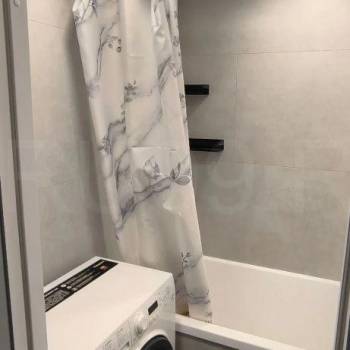 Сдается Многокомнатная квартира, 64 м²