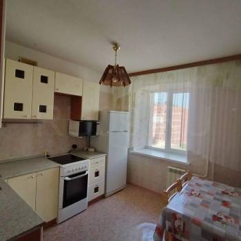 Сдается 1-комнатная квартира, 43 м²
