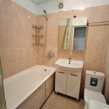 Сдается 1-комнатная квартира, 43 м²