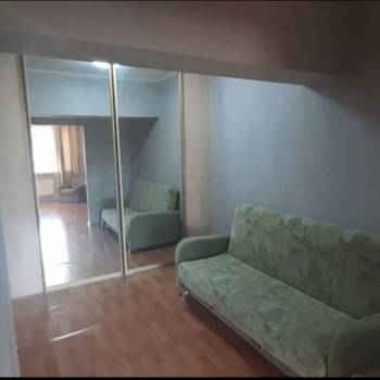 Продается 1-комнатная квартира, 50,6 м²