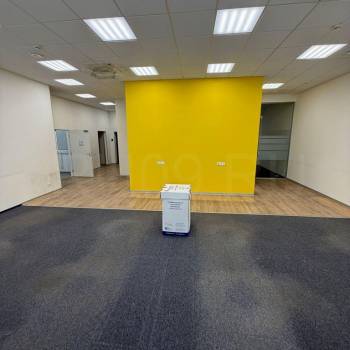 Сдается Нежилое помещение, 147 м²