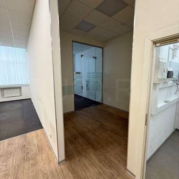 Сдается Нежилое помещение, 147 м²