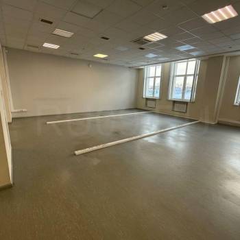 Сдается Нежилое помещение, 1500 м²
