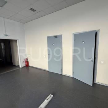 Сдается Нежилое помещение, 1500 м²