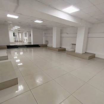 Продается Нежилое помещение, 310,6 м²