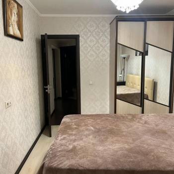 Сдается Многокомнатная квартира, 75 м²