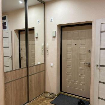 Продается 1-комнатная квартира, 32 м²