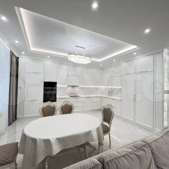 Продается Многокомнатная квартира, 150 м²