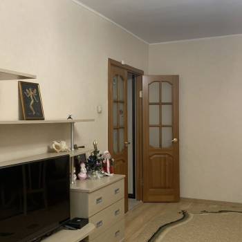 Продается 1-комнатная квартира, 53,4 м²