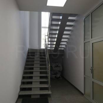 Сдается Нежилое помещение, 350 м²