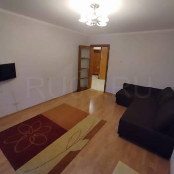 Сдается 1-комнатная квартира, 46 м²