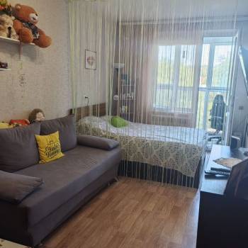 Продается 1-комнатная квартира, 38 м²