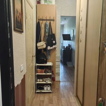 Продается 1-комнатная квартира, 38 м²