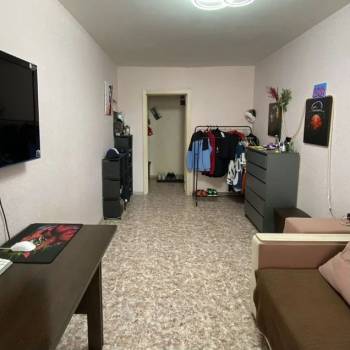 Продается 1-комнатная квартира, 35 м²