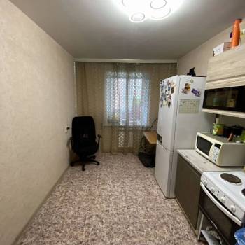 Продается 1-комнатная квартира, 35 м²