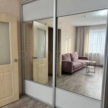 Сдается 1-комнатная квартира, 35 м²