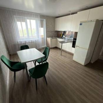 Сдается Многокомнатная квартира, 65 м²