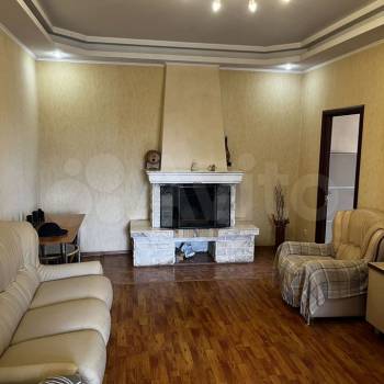Сдается Многокомнатная квартира, 80 м²