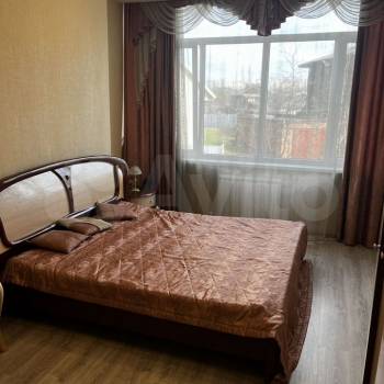 Сдается Многокомнатная квартира, 80 м²