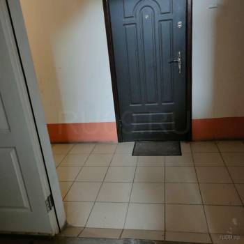 Продается 1-комнатная квартира, 35 м²