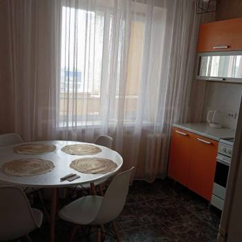 Сдается 1-комнатная квартира, 39 м²