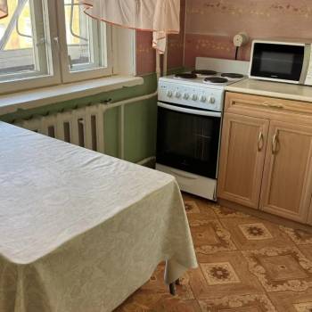 Сдается 1-комнатная квартира, 37 м²