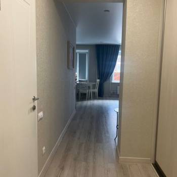 Продается 1-комнатная квартира, 42,4 м²