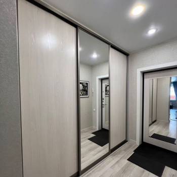 Продается 1-комнатная квартира, 42,4 м²