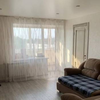 Продается Многокомнатная квартира, 73 м²