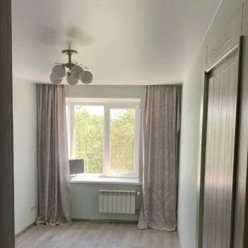 Продается Многокомнатная квартира, 73 м²