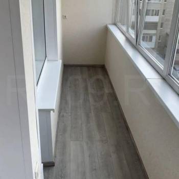 Продается Многокомнатная квартира, 76 м²