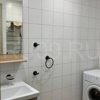 Продается Многокомнатная квартира, 76 м²