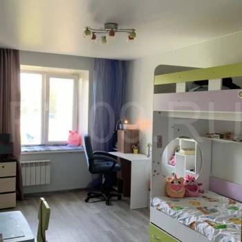 Продается Многокомнатная квартира, 76 м²