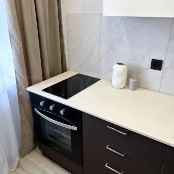 Продается 2-х комнатная квартира, 42 м²