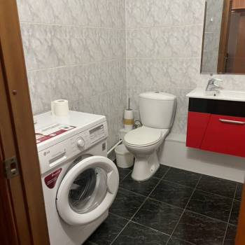 Сдается 2-х комнатная квартира, 67,8 м²