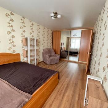 Сдается 1-комнатная квартира, 38 м²