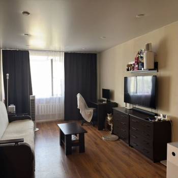 Продается 1-комнатная квартира, 32 м²