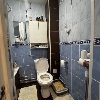 Продается 1-комнатная квартира, 32 м²