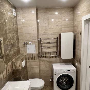 Продается 1-комнатная квартира, 42 м²