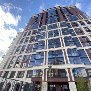 Продается 1-комнатная квартира, 38 м²