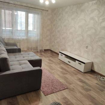 Сдается 2-х комнатная квартира, 64 м²